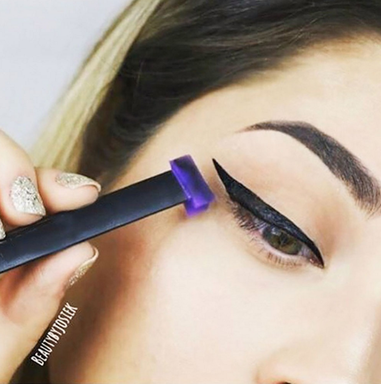 BeautyEverywhere | Tampon eyeliner